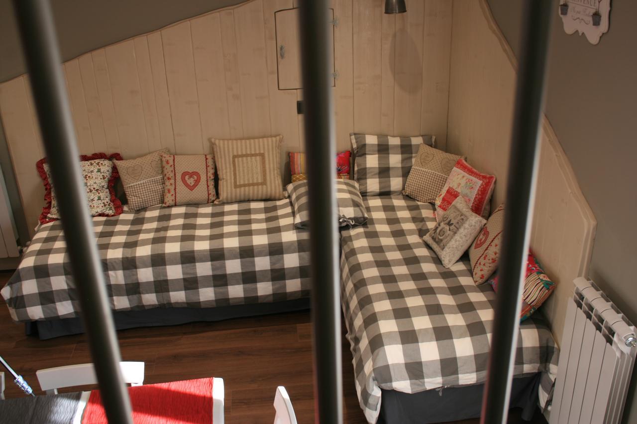 Apartamentos El Rincon De Andrea II Biescas  Exteriör bild