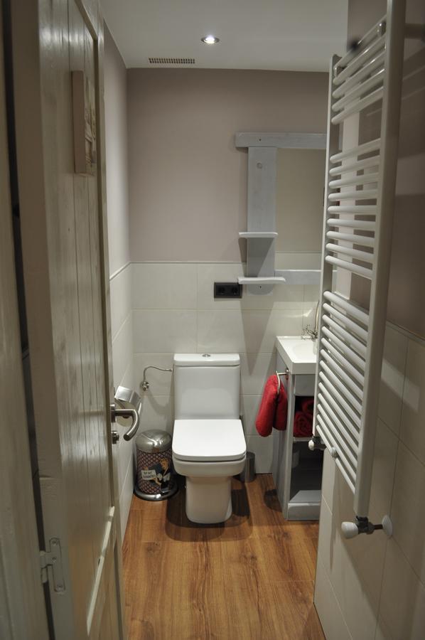 Apartamentos El Rincon De Andrea II Biescas  Exteriör bild